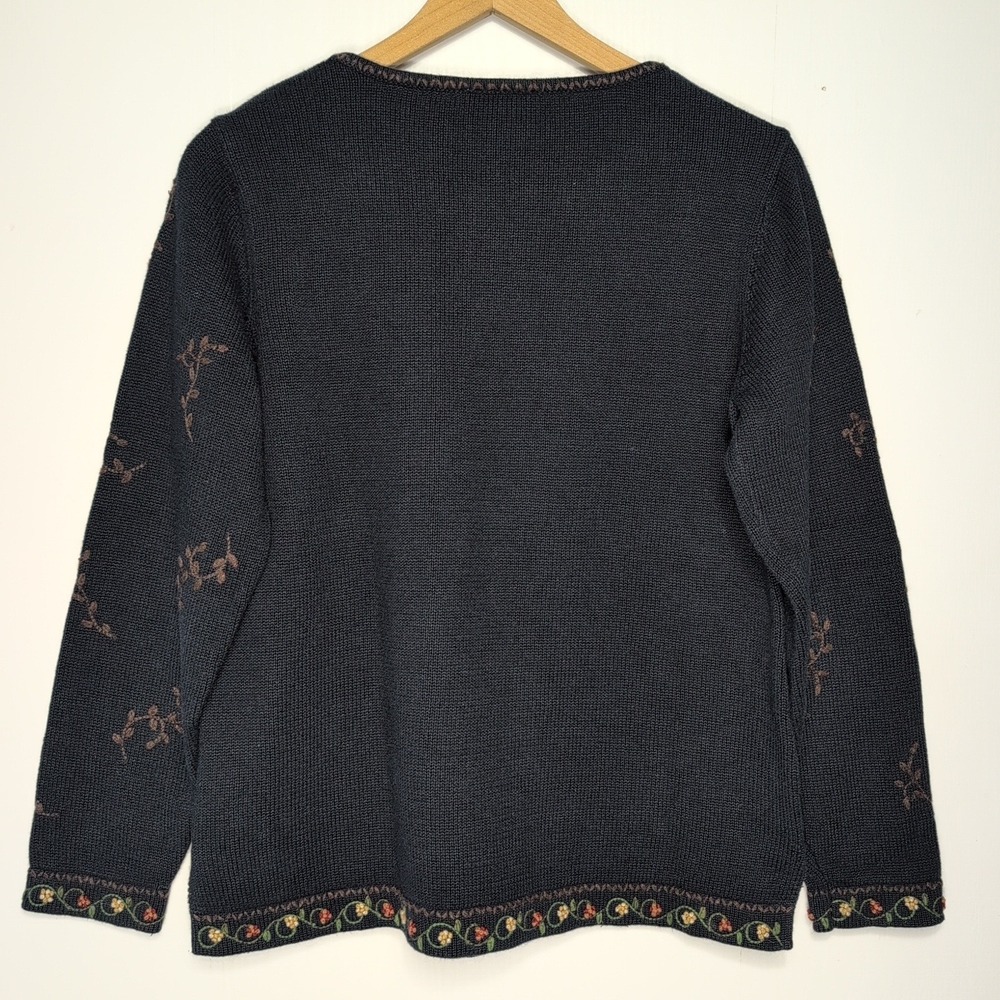 Talbots Womens Sweater M Black Paisley Floral Embroidery Long Sleeve Crew Neck - Picture 2 of 11